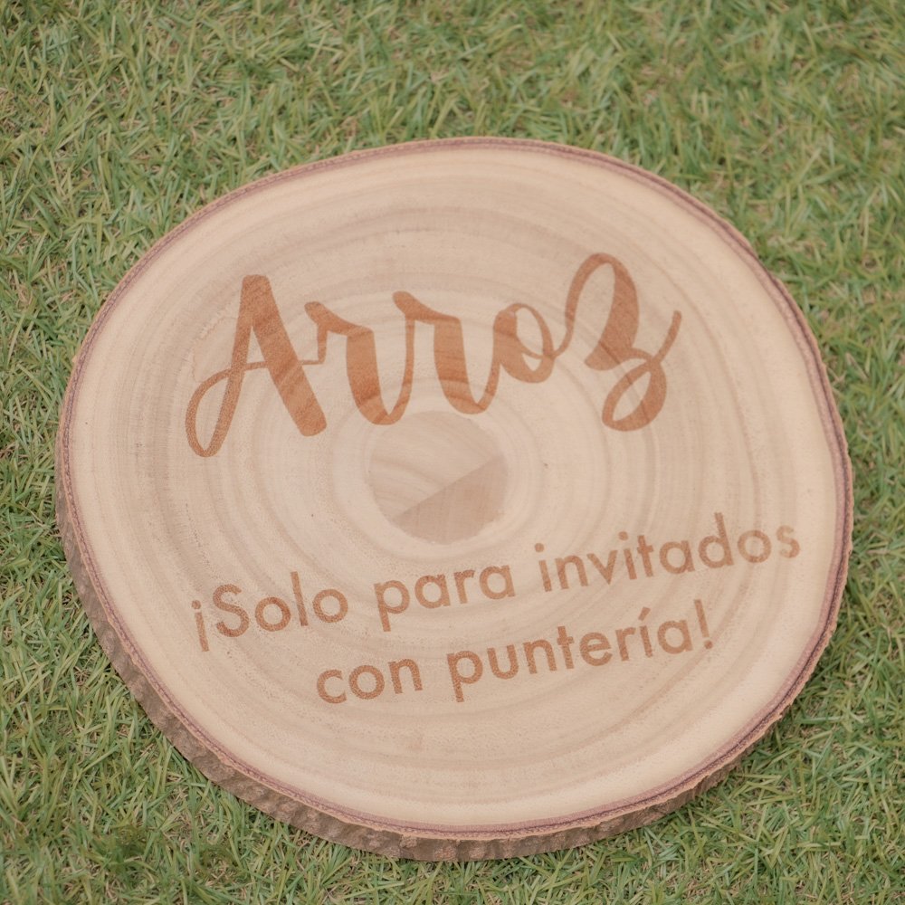 Cartel arroz en rodaja de madera