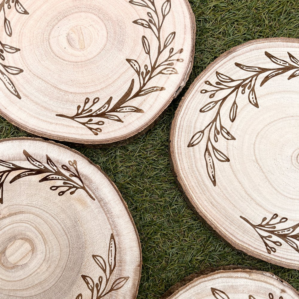 Rodaja de madera ramitas corona